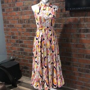 Women’s Pinch sleeveless flower print maxi. Size Small.